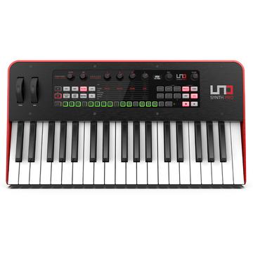 IK Multimedia - UNO Synth Pro szintetizátor