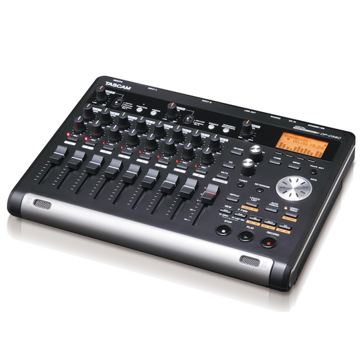 Tascam - DP-03SD eleje